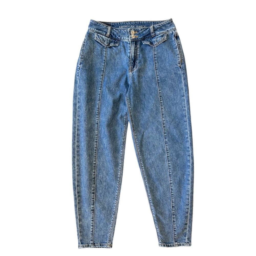 American Eagle Relaxed Mom Jeans
